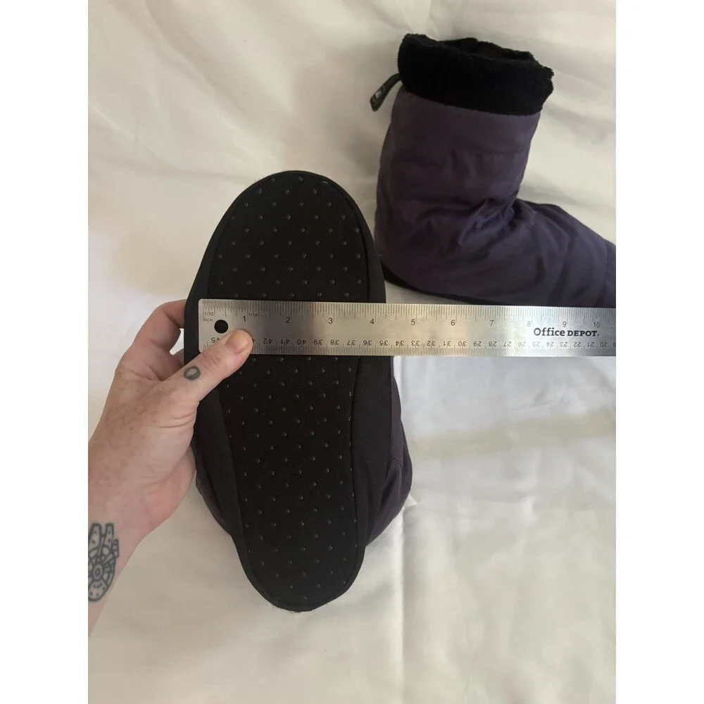REI Unisex Duck Down Camping Booties Insulated Slippers Purple Size M